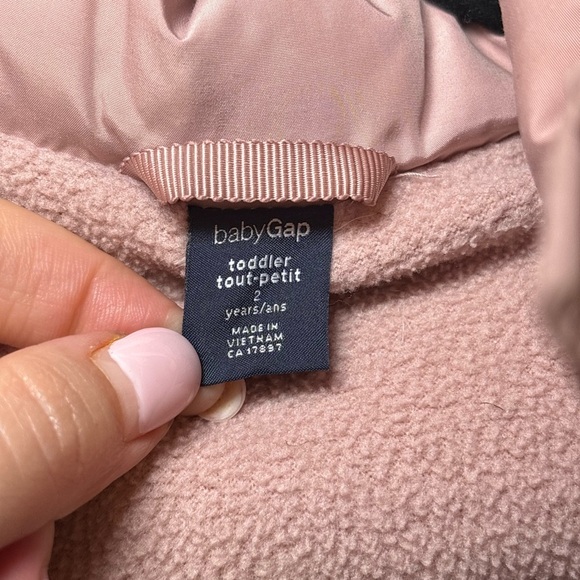 GAP - Baby Kids Casual Puffer Jacket Cozy Warm Outdoor Winter/Fall in Size 2 - Picture 4 of 8